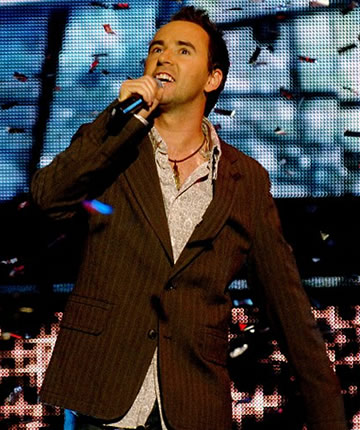 Damien Leith - Australian Idol Season 4 Winner in 2006